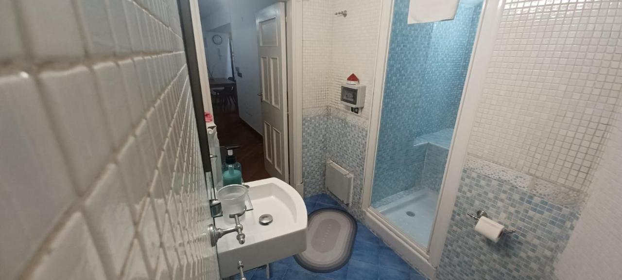 Residenza Nunziatella Apartment Naples Luaran gambar